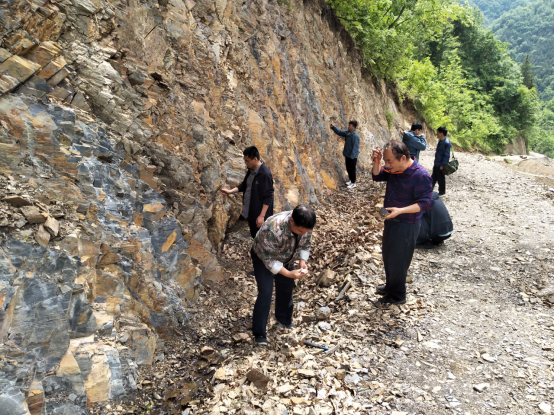 a52e8921224759ff6ea39b7f0e836022.png 綜合地質(zhì)大隊(duì)新聞稿件審批表2022--152623.png